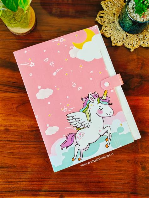 Space / Unicorn Multisection Folders [5 Sections] – Pretty Little Things