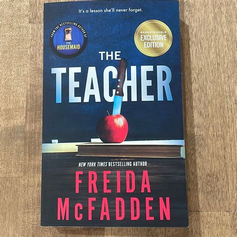 The Teacher by Freida McFadden , Paperback | Pangobooks