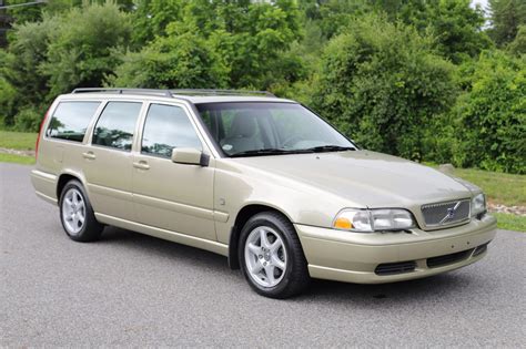 No Reserve: 1999 Volvo V70 Wagon for sale on BaT Auctions - sold for $10,500 on July 10, 2021 ...