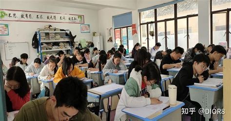 上海郊县学生读高考复读班为何偏爱市区高复班 - 教育 - 大众新闻网—大众生活报官网