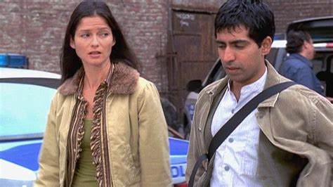 Watch Crossing Jordan Season 2, Episode 15: John Doe | Peacock