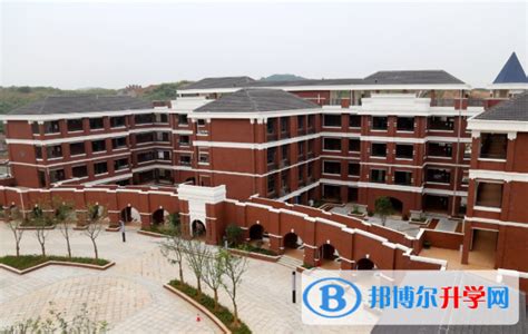 宜昌龙盘湖国际学校2023年招生办联系电话