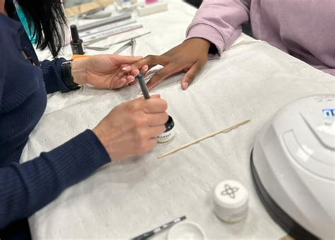 Nail Tech Course 的图像结果