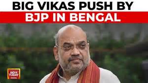 Bihar: Truck carrying train coach meets with accident due to brake ...