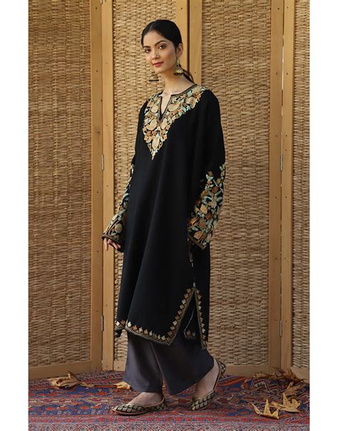 Buy Online Aari Embroidered Woolen Phirans | Woolen Phirans | Kashmir ...