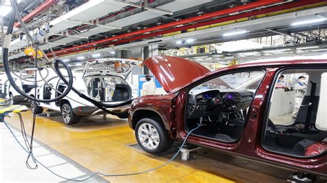 Car Shell Assembly Line 的图像结果