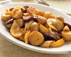 Restani krumpir s kobasicama ili špekom – Recepti