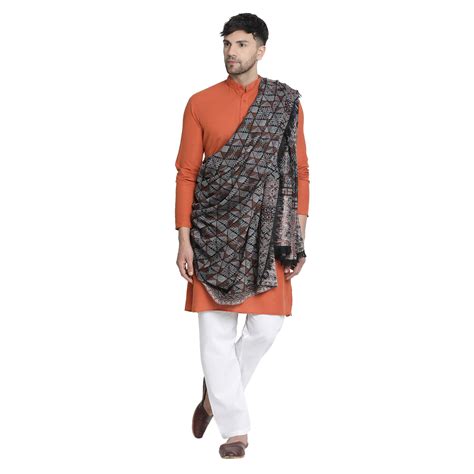 Buy Daksh Black Wool Jacquard Lohi Online | Shingora