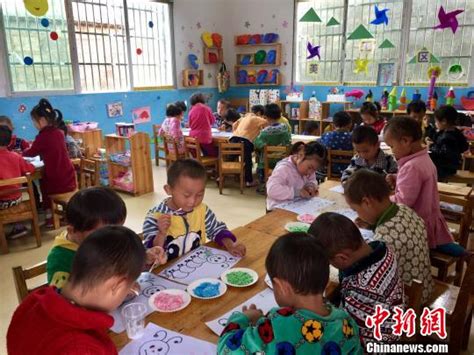 贵州：山村幼儿园实现山里娃的城市童年梦|幼儿园|山村|贵州_新浪新闻