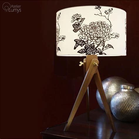 Cherry Tripod Table Lamp – Atelier Lumys