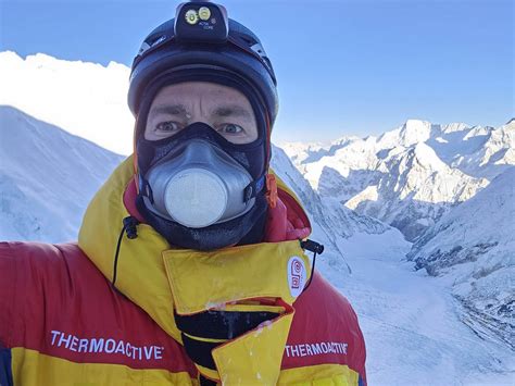 Why Do Mountain Climbers Need Oxygen When Climbing Mount Everest at Nicholas Rojas blog