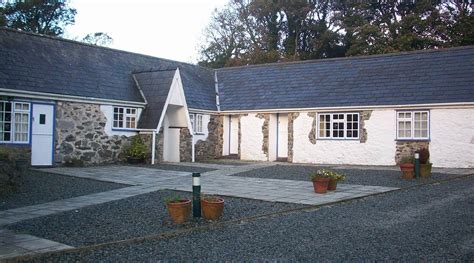 FRON DEG HOLIDAY LETS (Caernarfon, Wales) - Ranch Reviews & Photos ...