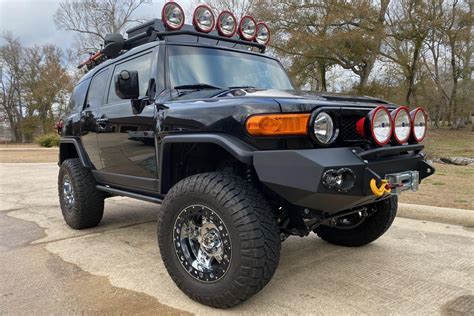 11k-Mile Modified 2008 Toyota FJ Cruiser for sale on BaT Auctions - sold for $47,000 on March 24 ...