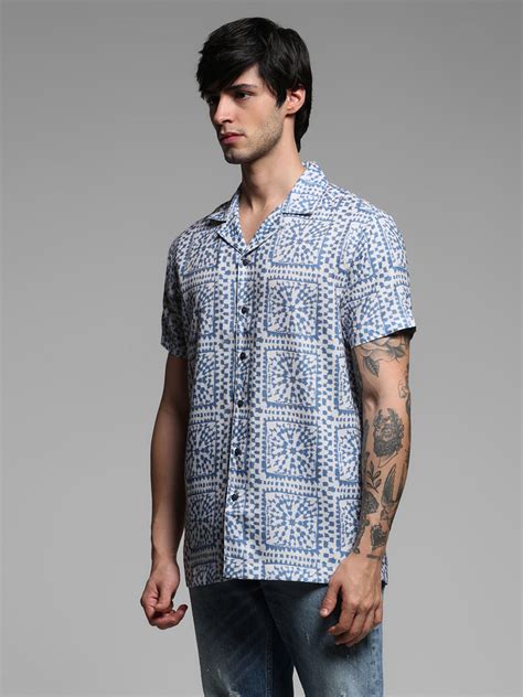 Blue Crochet Printed Short Sleeves Shirt