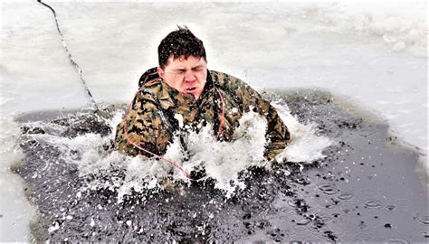 Cold-Weather Operations Course training returns for 2021-22 in December ...