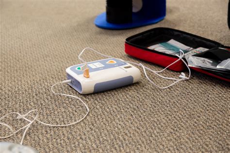 CPR, Basic Life Support, Heart Beat — EHC Health Career Institute LLC cna, medical assistant ...