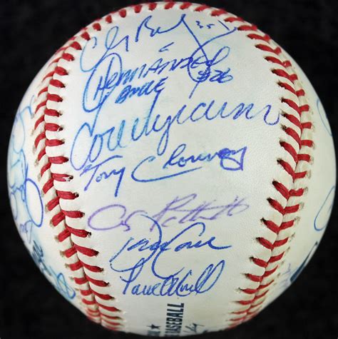 Lot Detail - 2000 New York Yankees (WS Champs) Team Signed OML Baseball ...
