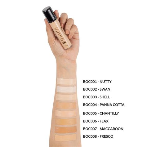 Character - Block 24H Out Concealer 15g – Mani Ram Balwant Rai
