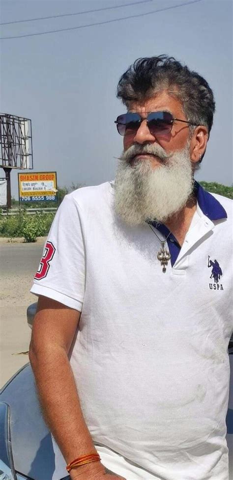 Beard Shampoo Conditioner for Men - OnlyMenGrooming