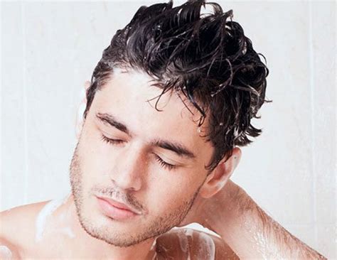 4 Hair Care Tips For Mens During Winters - lifeberrys.com
