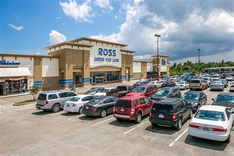 News | Ross’ Brick-And-Mortar Expansion is Part of a Broader Growth Story