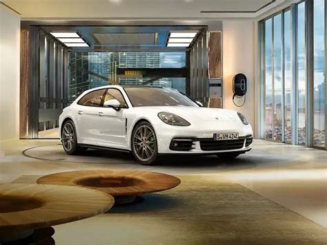 Porsche's hybrid vision - Porsche's Panamera hybrid cars to drive into ...