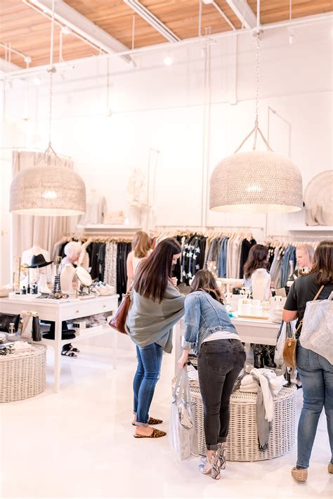 Live With Landyn: April Tomlin | Living With Landyn