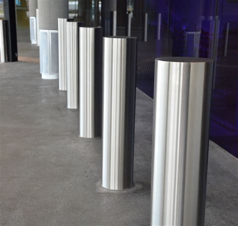 Stainless steel bollards | Leda Security Products