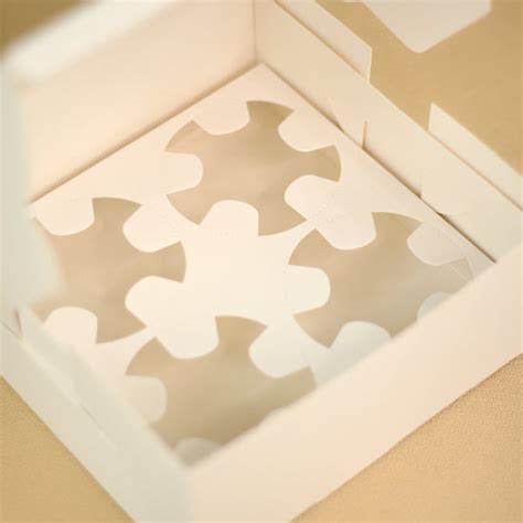 4 PC CUPCAKE WINDOW BOX – The Cake Case Company