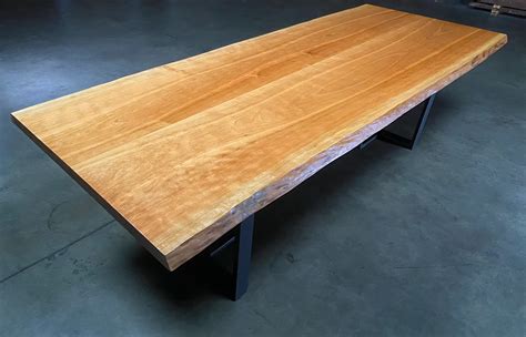 Choosing the Right Wood for Your Solid Wood Dining Table - Taitlin Studio