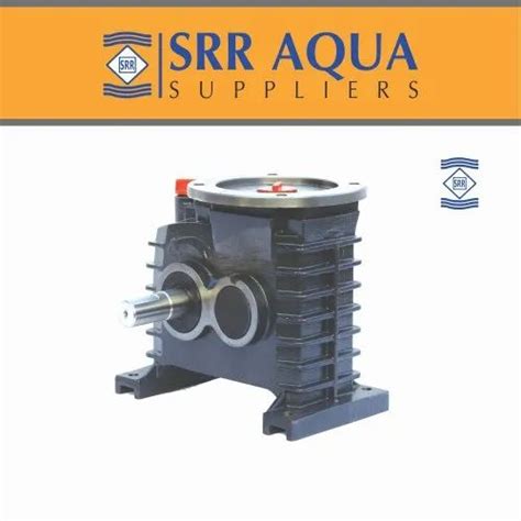 FLOATING DOCKS - Floating Pontoon Cubes For Docks And Bridges ...