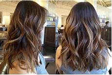 Medium Hairstyles Highlights by 20 Layered Hairstyles For With Problem Hair Medium Hairstyles Highlights
