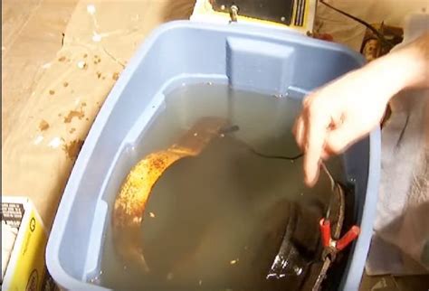 How to Clean a Rusty File 的图像结果