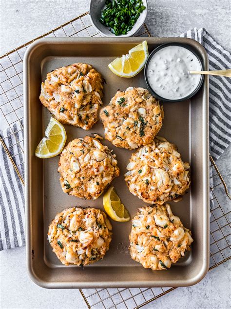 Maryland Jumbo Lump Crab Cakes (Less Filler!) - Killing Thyme