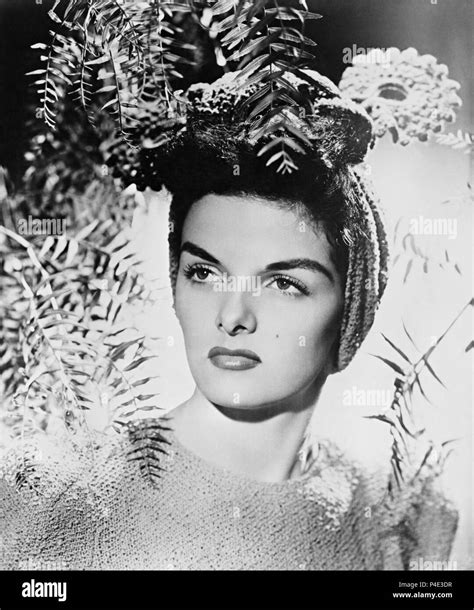 Jane russell outlaw hi-res stock photography and images - Alamy