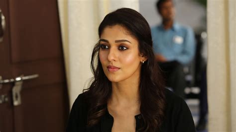 O2 Movie Series 的图像结果