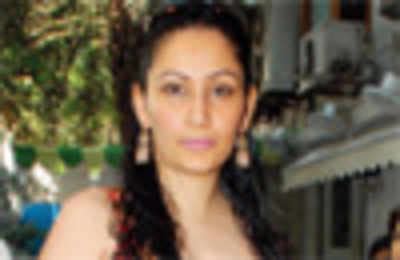 Manyata Dutt attends V-Day party | Events Movie News - Times of India