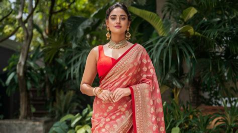 Occasion Wear Saree Dupatta Draping Styles: Tips & Tutorials – Shreekama
