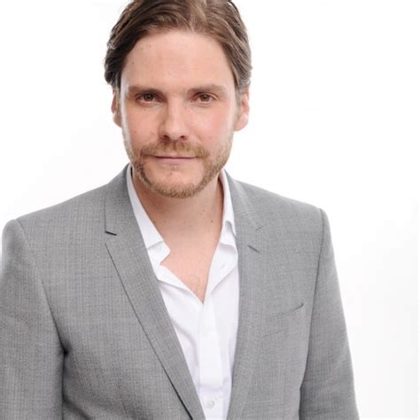 Casting Call For 'Captain America: Civil War' Reveals Black Panther ...