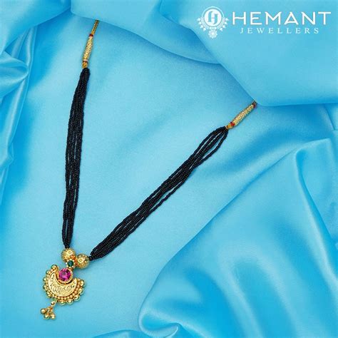 Traditional Maharashtrian Kolhapuri Mangalsutra Plain Chand Medium ...