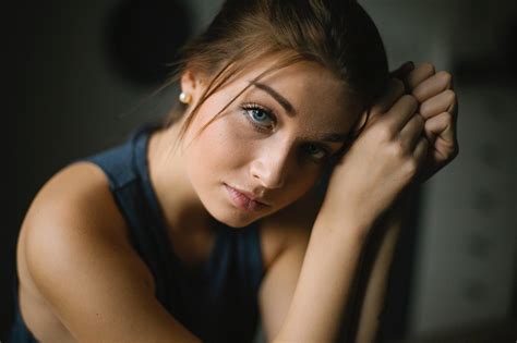 Beautiful Model Face 的图像结果