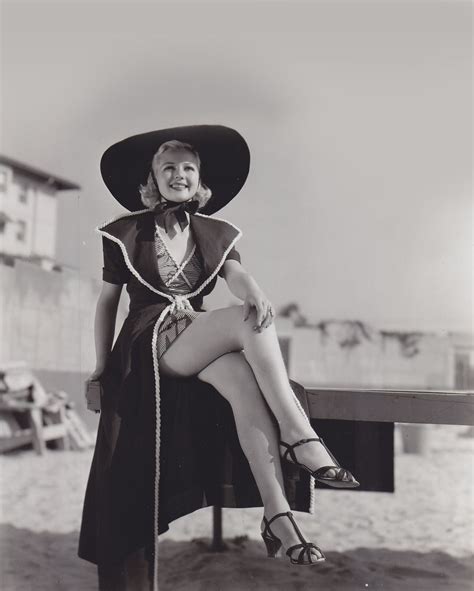 SimplySassy | Pin up, Brooklyn girl, Old hollywood