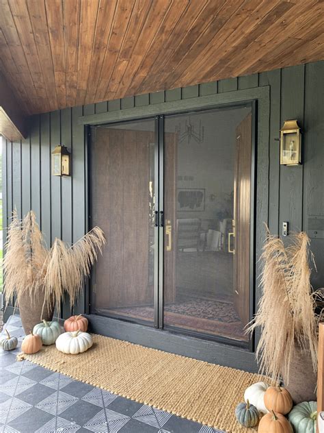 PHANTOM® DOUBLE RETRACTABLE SCREEN DOOR - Screening Solutions Ohio