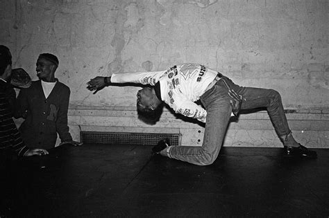 A brief history of voguing, by Vogue | Vogue India