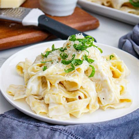Cottage Cheese Alfredo Sauce - Budget-friendly Recipes For The Whole Family