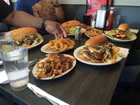 RED TOP DRIVE INN RESTAURANT, Winnipeg - Menu, Prices & Restaurant ...