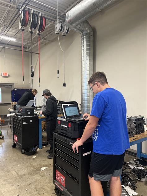 PAPÉ Diesel Technology — Willamette Career Academy