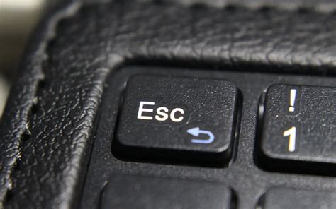 ESC Computer Key 的图像结果