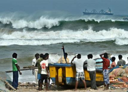 Cyclone Kyant pounds good rains over Odisha and West Bengal Coast ...