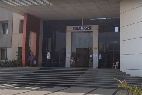 Vaagdevi Engineering College Warangal B.Tech Review by Student ...